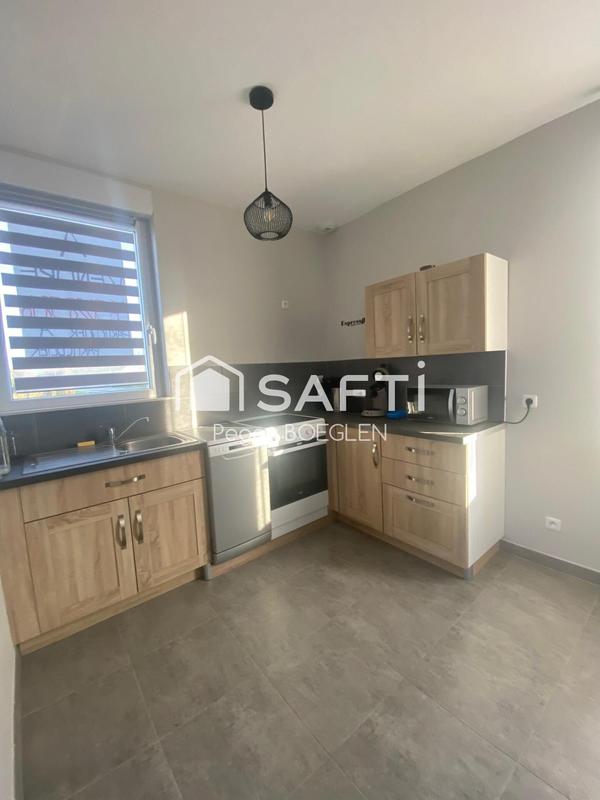 Maison - 110 m² - 9 pièces