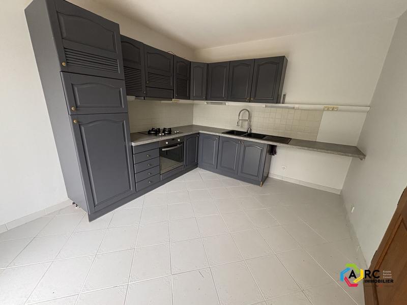 Maison - 175 m² - 8 pièces