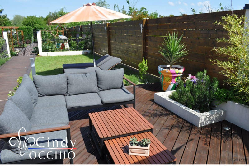 Maison - 198 m² - 6 pièces