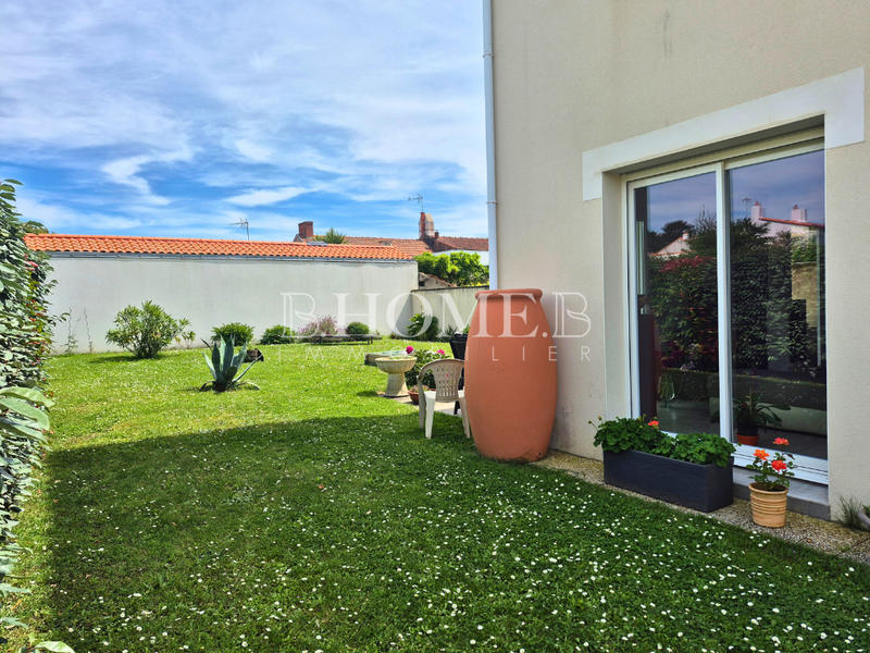 Maison - 102 m² - 5 pièces