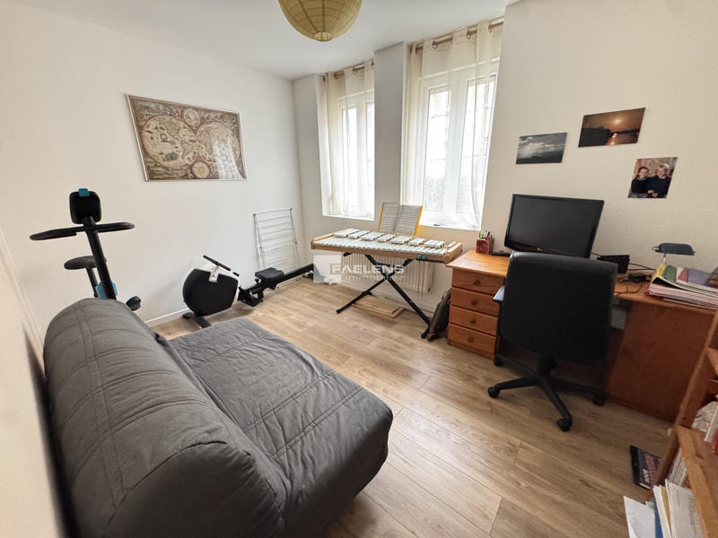 Maison - 133 m² - 6 pièces