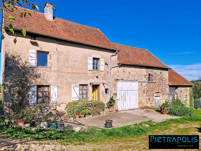 Maison ancienne - 100 m² - 4 pièces