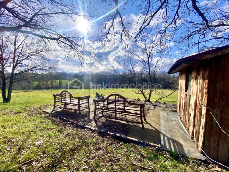 Propriété - 146 m² - 6 pièces