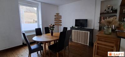 Maison - 168 m² - 8 pièces