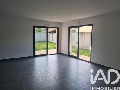 Maison - 90 m² - 3 pièces