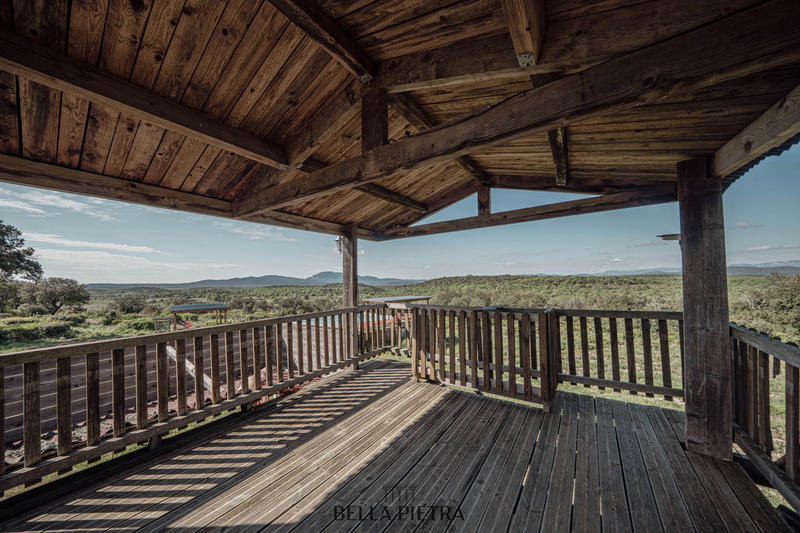 Mas - 1 650 m² - 40 pièces