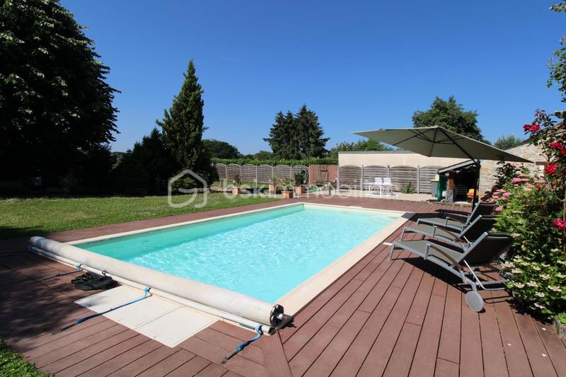 Maison en pierre - 225 m² - 6 pièces