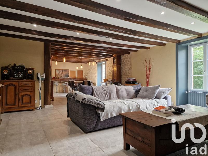 Maison - 298 m² - 11 pièces