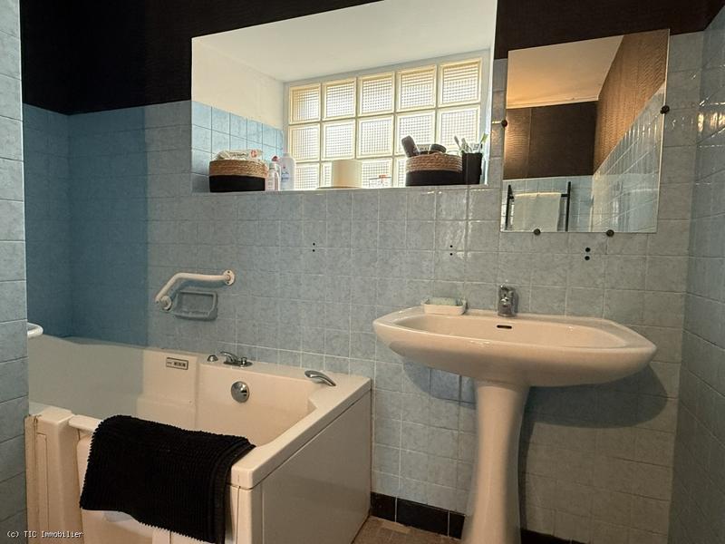 Maison de village - 315 m² - 11 pièces