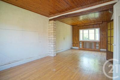 Pavillon - 137 m² - 7 pièces