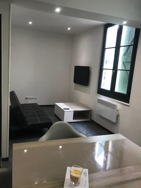 Appartement ancien - 44 m² - 2 pièces