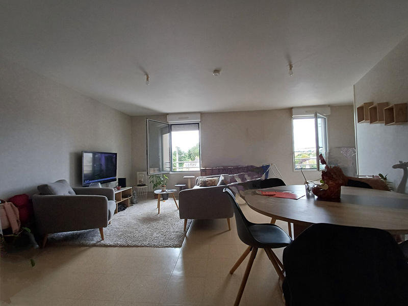 Appartement - 86 m² - 4 pièces