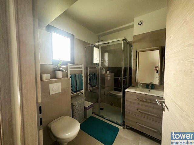 Maison - 122 m² - 4 pièces