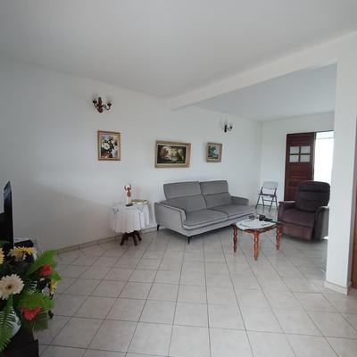 Maison - 160 m² - 7 pièces