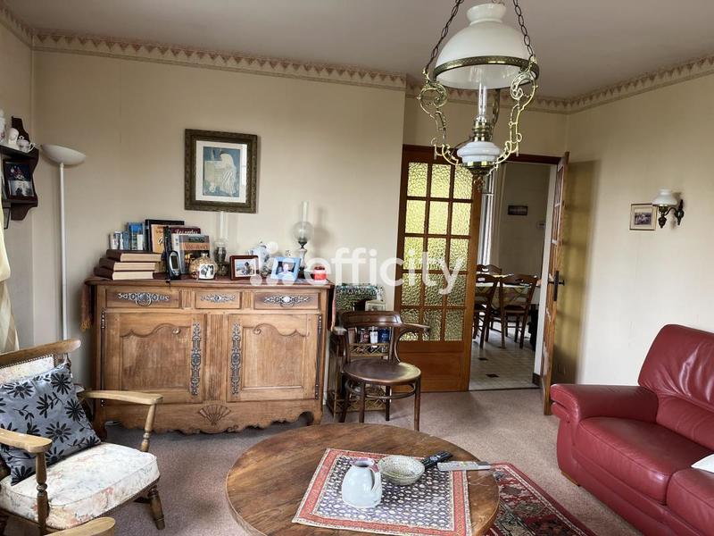 Maison - 91 m² - 5 pièces