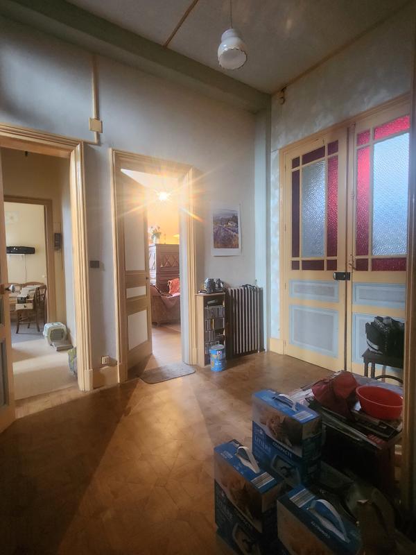Propriété - 260 m² - 11 pièces