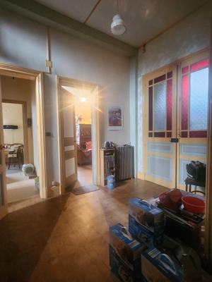 Propriété - 260 m² - 11 pièces