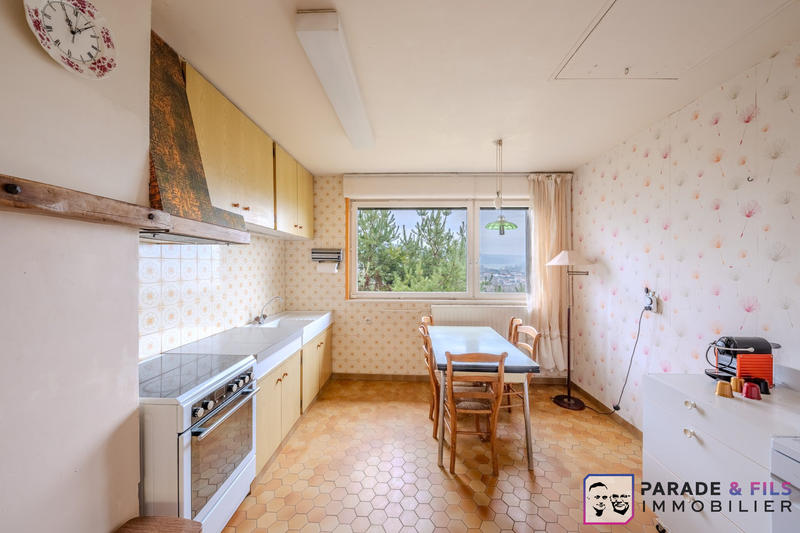 Maison - 145 m² - 7 pièces