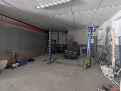 Immeuble - 3 200 m²