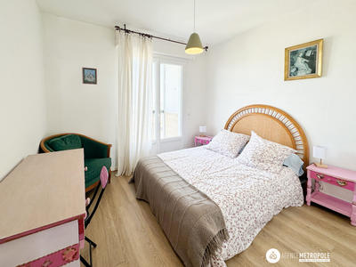 Appartement - 93 m² - 4 pièces