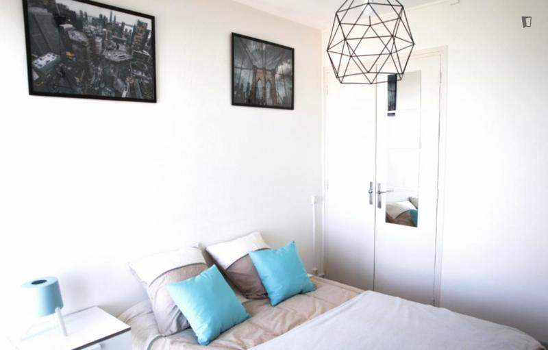 Chambre - 13 m² - 3 pièces