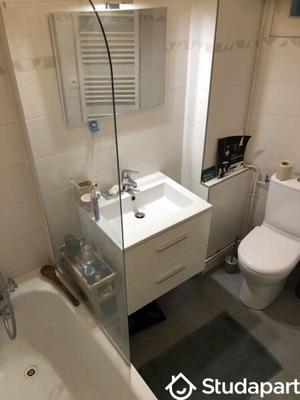 Chambre - 10 m² - 1 pièce