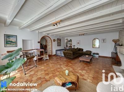 Maison - 161 m² - 6 pièces