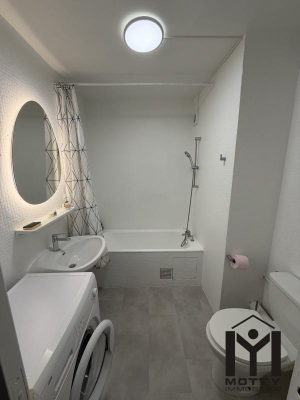 Studio - 25 m² - 1 pièce