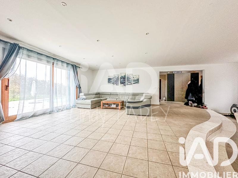 Maison - 310 m² - 12 pièces