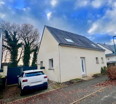 Maison - 85 m² - 5 pièces