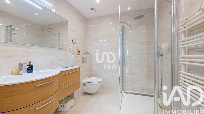 Appartement - 150 m² - 6 pièces