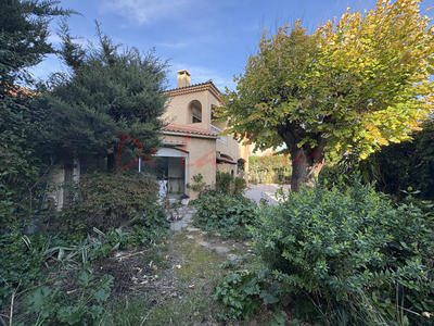 Maison - 105 m² - 4 pièces