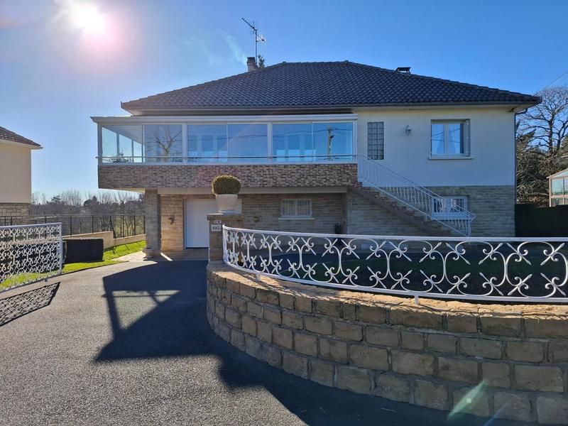 Maison - 152 m² - 6 pièces