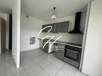 Appartement - 57 m² - 3 pièces