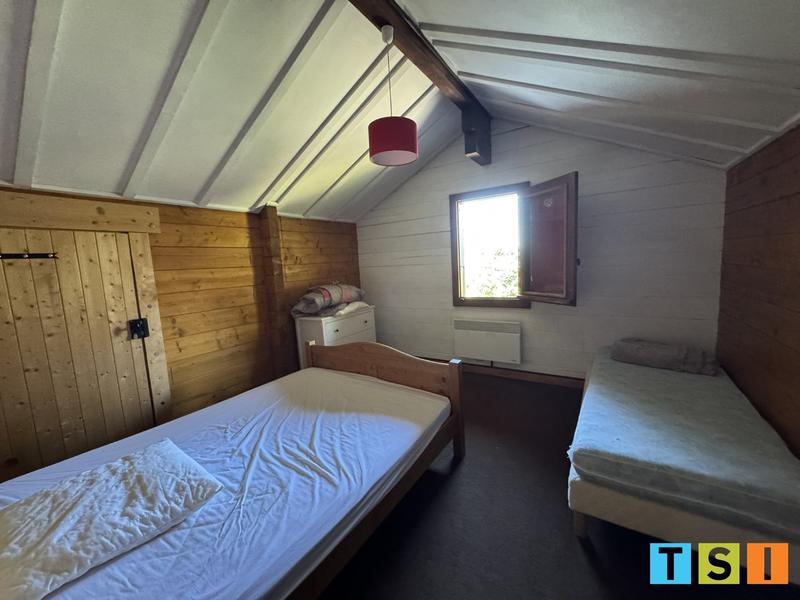 Maison - 187 m² - 11 pièces