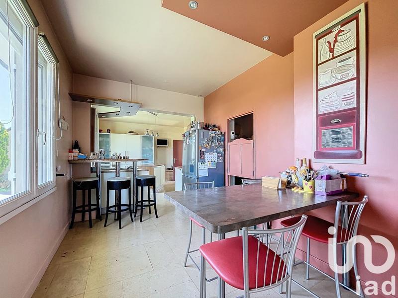 Maison - 265 m² - 8 pièces