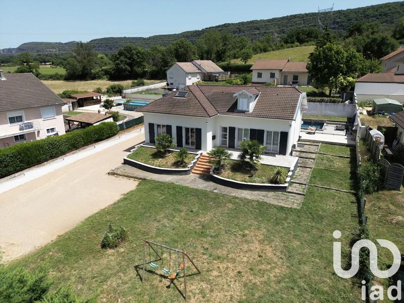 Maison - 150 m² - 5 pièces