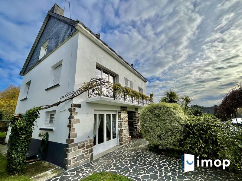 Maison - 168 m² - 7 pièces