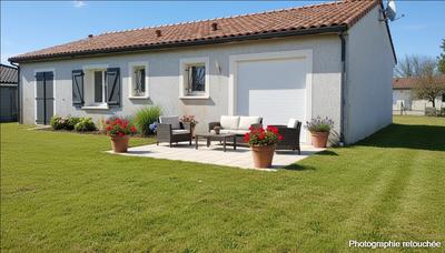 Maison - 95 m² - 5 pièces