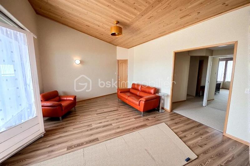 Appartement - 88 m² - 5 pièces