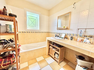 Maison - 103 m² - 4 pièces