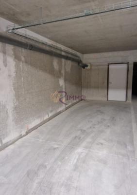 Parking / Garage - 3 m²