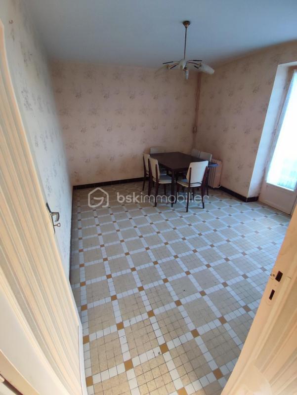 Corps de ferme - 137 m² - 7 pièces