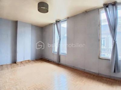 Maison de ville - 100 m² - 5 pièces