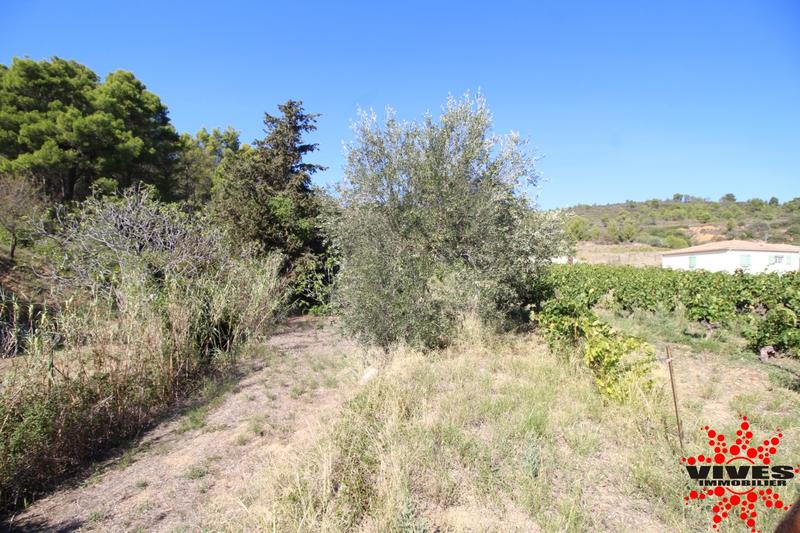 Terrain constructible - 2 122 m²