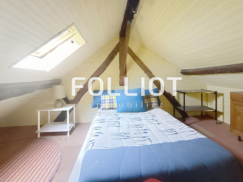 Maison - 200 m² - 14 pièces