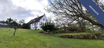 Maison - 226 m² - 8 pièces