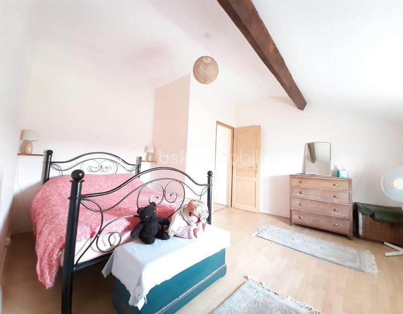 Maison en pierre - 143 m² - 6 pièces