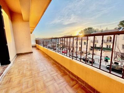 Appartement - 88 m² - 4 pièces