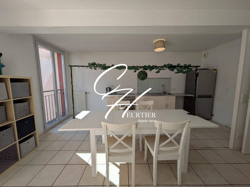 Appartement - 68 m² - 3 pièces